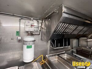 1999 Utility Master Kitchen Food Truck All-purpose Food Truck Generator Utah Diesel Engine for Sale