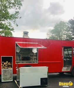 1999 Utility Wood-fired Pizza Truck Pizza Food Truck New York Gas Engine for Sale