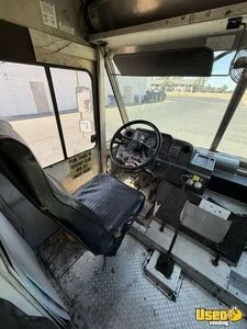 1999 Walk-in Van Coffee & Beverage Truck Electrical Outlets Arizona Diesel Engine for Sale