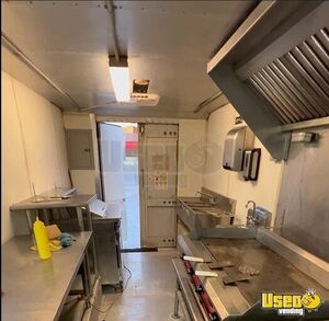 1999 Workhorse All-purpose Food Truck Cabinets Indiana for Sale