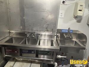 1999 Workhorse All-purpose Food Truck Exterior Customer Counter Missouri Gas Engine for Sale