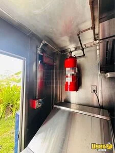 1999 Workhorse All-purpose Food Truck Solar Panels Florida Diesel Engine for Sale