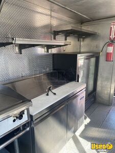1999 Workhorse All-purpose Food Truck Stainless Steel Wall Covers Kentucky Diesel Engine for Sale