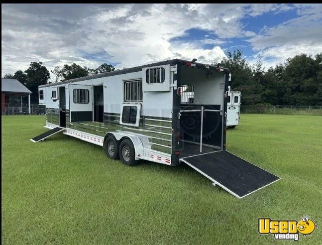 2-horse Lq Trailer Oklahoma for Sale