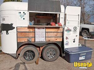 2000 2 Horse Trailer Concession Trailer Kentucky for Sale