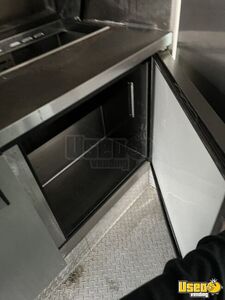 2000 All-purpose Food Truck All-purpose Food Truck Hot Water Heater California Diesel Engine for Sale