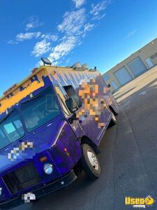 2000 All-purpose Food Truck Concession Window California Diesel Engine for Sale