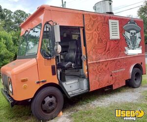 2000 All-purpose Food Truck Concession Window North Carolina Diesel Engine for Sale
