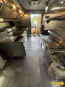 2000 All-purpose Food Truck Concession Window Tennessee Diesel Engine for Sale