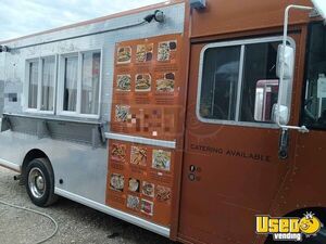 2000 All-purpose Food Truck Concession Window Texas Diesel Engine for Sale