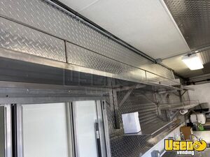 2000 C5500 Kitchen Food Truck All-purpose Food Truck 104 Arkansas Gas Engine for Sale