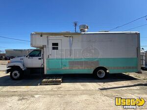 2000 C5500 Kitchen Food Truck All-purpose Food Truck Concession Window Arkansas Gas Engine for Sale
