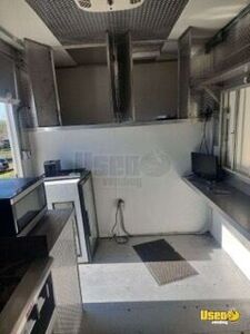 2000 C5500 Kitchen Food Truck All-purpose Food Truck Exhaust Hood Arkansas Gas Engine for Sale