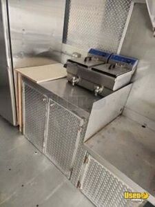 2000 C5500 Kitchen Food Truck All-purpose Food Truck Fryer Arkansas Gas Engine for Sale