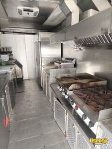 2000 C5500 Kitchen Food Truck All-purpose Food Truck Stovetop Arkansas Gas Engine for Sale