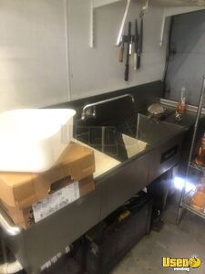 2000 C6500 Kitchen Food Truck All-purpose Food Truck Exhaust Hood Alabama Gas Engine for Sale