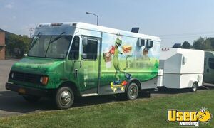 2000 Chevy P-30 All-purpose Food Truck New York Gas Engine for Sale