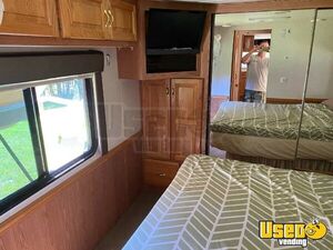 2000 Dutch Star 3858 Motorhome Bus Motorhome Transmission - Automatic New Hampshire Diesel Engine for Sale