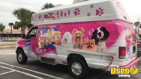 2000 E-350 Mobile Pet Grooming Truck Pet Care / Veterinary Truck Florida for Sale