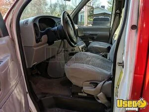 2000 E-450 Van Kitchen Food Truck All-purpose Food Truck Fryer Maryland Diesel Engine for Sale