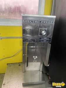 2000 E350 All-purpose Food Truck 31 Ohio Gas Engine for Sale