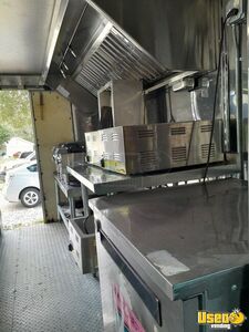2000 E350 All-purpose Food Truck Exterior Customer Counter Florida Gas Engine for Sale