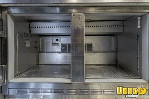 2000 E450 Chassis All-purpose Food Truck Hot Water Heater California Gas Engine for Sale