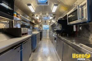 2000 E450 Chassis All-purpose Food Truck Ice Shaver California Gas Engine for Sale