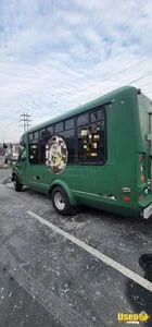 2000 E450 Coffee & Beverage Truck Cabinets New York Gas Engine for Sale