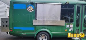 2000 E450 Coffee & Beverage Truck Diamond Plated Aluminum Flooring New York Gas Engine for Sale