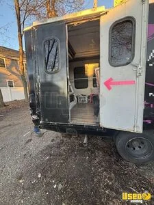 2000 Econoline Mobile Boutique 6 Massachusetts Gas Engine for Sale