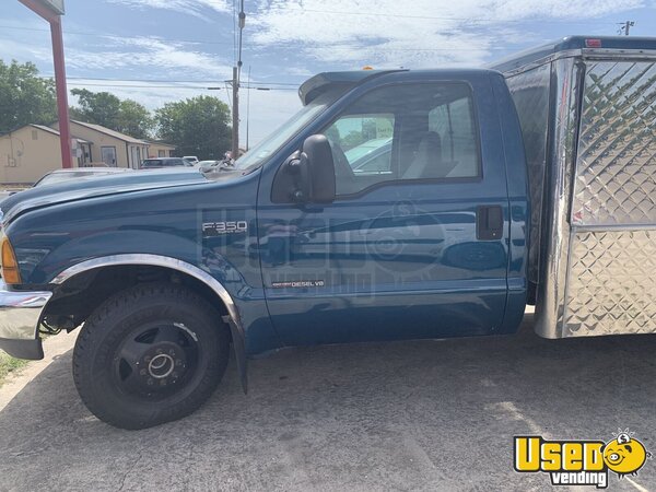 2000 F-350 Dually Canteen Truck Lunch Serving Food Truck Texas Diesel Engine for Sale
