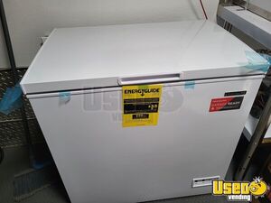 2000 Food Concession Trailer Kitchen Food Trailer Gray Water Tank Utah for Sale