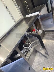 2000 Food Truck All-purpose Food Truck Additional 3 Texas Diesel Engine for Sale