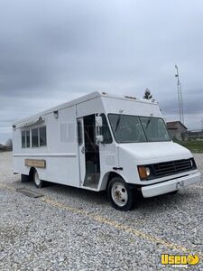 2000 Food Truck All-purpose Food Truck Air Conditioning Nebraska Diesel Engine for Sale