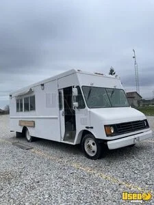 2000 Food Truck All-purpose Food Truck Air Conditioning Nebraska Diesel Engine for Sale