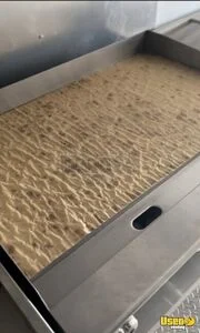 2000 Food Truck All-purpose Food Truck Cabinets Georgia Diesel Engine for Sale