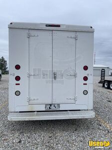 2000 Food Truck All-purpose Food Truck Diamond Plated Aluminum Flooring Nebraska Diesel Engine for Sale
