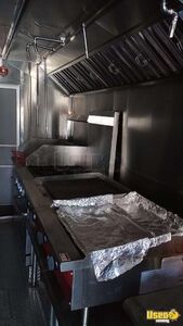 2000 Food Truck All-purpose Food Truck Exterior Customer Counter Texas Diesel Engine for Sale