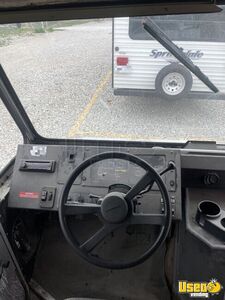 2000 Food Truck All-purpose Food Truck Prep Station Cooler Nebraska Diesel Engine for Sale