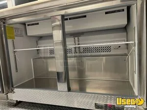2000 Food Truck All-purpose Food Truck Sound System Nebraska Diesel Engine for Sale