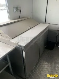 2000 Food Truck All-purpose Food Truck Triple Sink Nebraska Diesel Engine for Sale