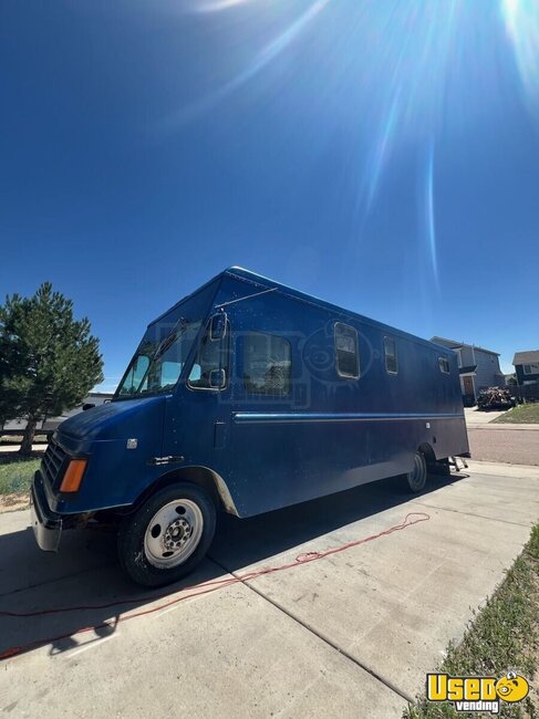 2000 Forward Chassis Workhorse All-purpose Food Truck Colorado Diesel Engine for Sale