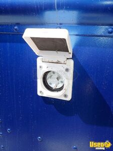 2000 Forward Chassis Workhorse All-purpose Food Truck Sound System Colorado Diesel Engine for Sale