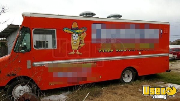 2000 Freight Lighner All-purpose Food Truck Texas Diesel Engine for Sale