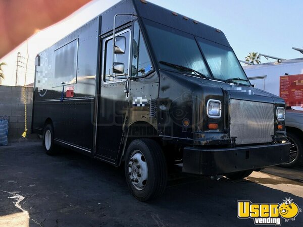 2000 Freight Liner Mt45 All-purpose Food Truck California Diesel Engine for Sale