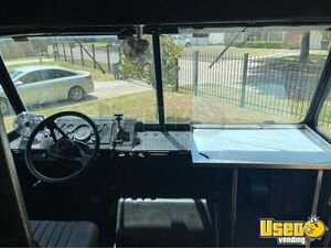 2000 Freightliner All-purpose Food Truck Exterior Customer Counter Texas Diesel Engine for Sale