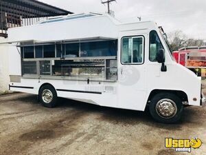 2000 Gmc Kitchen Food Truck All-purpose Food Truck Texas Gas Engine for Sale