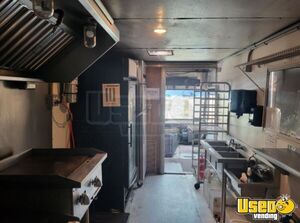 2000 Grumman Olson All-purpose Food Truck Diamond Plated Aluminum Flooring Illinois Gas Engine for Sale