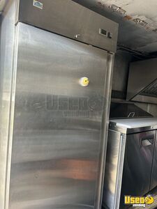 2000 Grumman Olson All-purpose Food Truck Hand-washing Sink Texas Gas Engine for Sale